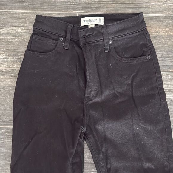 Abercrombie Super Skinny Ankle High Rise Black Jean Size 24L Curve Love - Picture 3 of 6